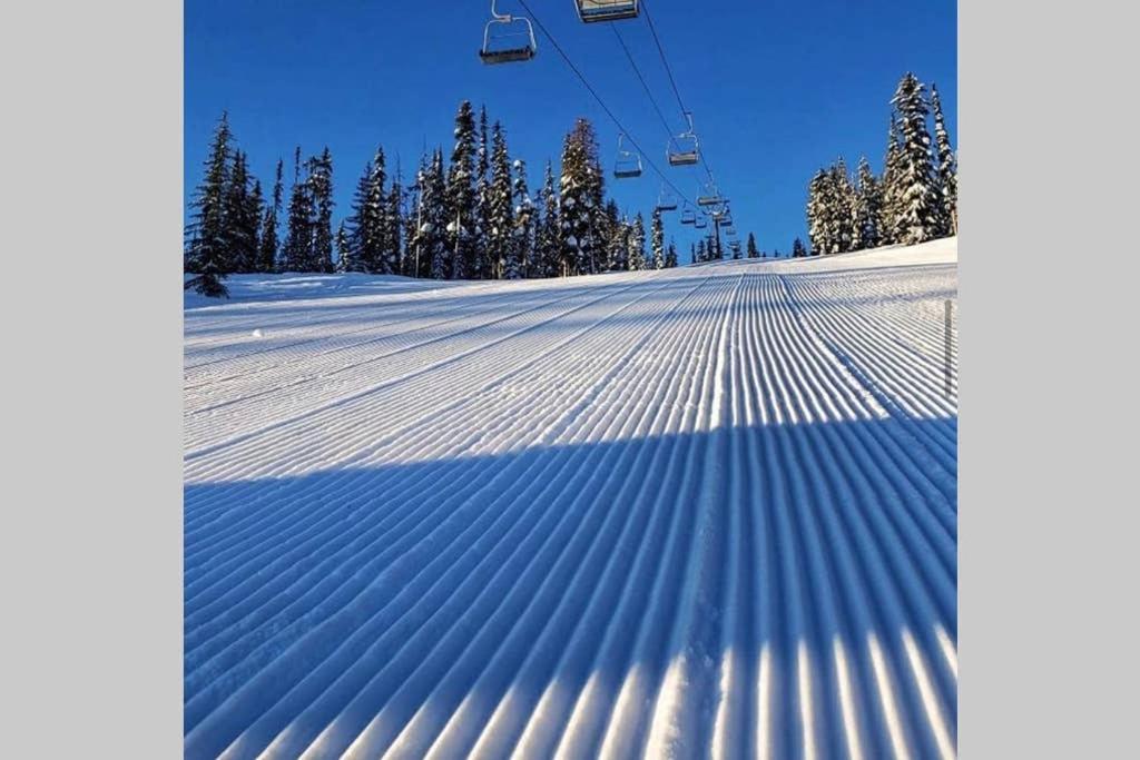Mountain Edge Ski-In Ski-Out Condo 킴벌리 외부 사진